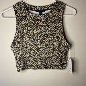 BNWT crop top forever 21 size S